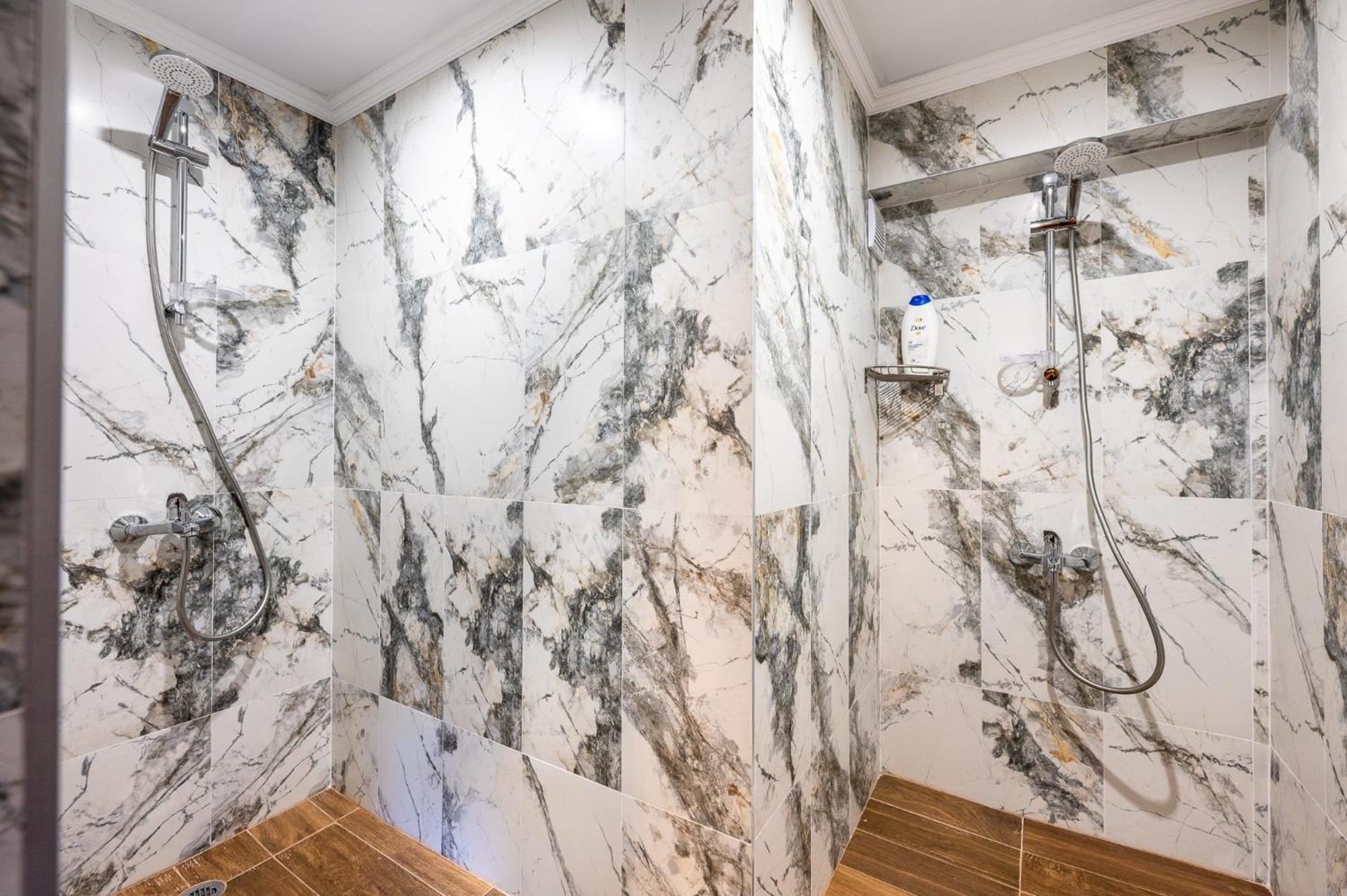 Beluga Guest House Velingrad Bagian luar foto